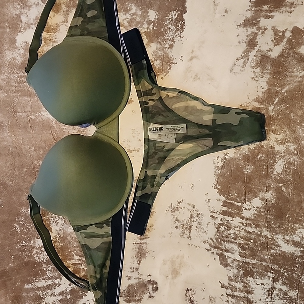 NWT Hard To Find Panty With Matching Bra. Camo Print. Bra: 36DD, Panty: M
